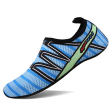 Load image into Gallery viewer, Summer Water Shoes Men Swimming Shoes aqua shoes Unisex Water Shoes Barefoot Skin Shoes for Dive Surf Swim Beach Yoga