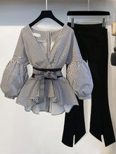 Load image into Gallery viewer, Blouses and Shirt