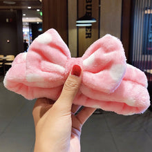 Load image into Gallery viewer, Wash Face Hair Holder Hairbands Coral Fleece