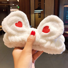 Load image into Gallery viewer, Wash Face Hair Holder Hairbands Coral Fleece