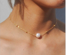 Load image into Gallery viewer, Pearl Bead Chain Choker Necklace