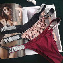 Load image into Gallery viewer, European Sexy Thong Pants Women's Diamond Thong Low Waist Sexy Panties Women's Traceless Briefs Ladies G-String Female Underwear