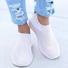 Load image into Gallery viewer, Women shoes 2021 new knitted slip on flat shoes woman tenis feminino casual mesh walking footwear sneakers women vulcanize shoes