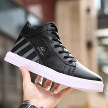 Load image into Gallery viewer, Men's Skateboarding Shoes High Top Leisure Sneakers Breathable Street Shoes Sports Shoes Hip Hop Walking Shoes Chaussure Homme