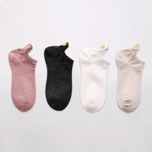 Load image into Gallery viewer, Fashion Socks Woman 2021 New Spring 4 Pairs Ankle Girls Cotton Color Novelty Women Fashion Cute Heart Casual Funny Sock Autumn