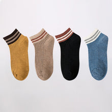 Load image into Gallery viewer, Fashion Socks Woman 2021 New Spring 4 Pairs Ankle Girls Cotton Color Novelty Women Fashion Cute Heart Casual Funny Sock Autumn
