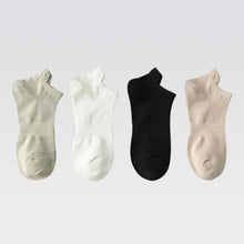 Load image into Gallery viewer, Fashion Socks Woman 2021 New Spring 4 Pairs Ankle Girls Cotton Color Novelty Women Fashion Cute Heart Casual Funny Sock Autumn