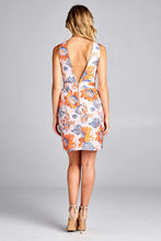 Load image into Gallery viewer, Multi-color Printed Dress

