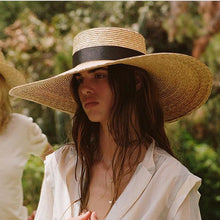Load image into Gallery viewer, Simple And Fashionable Straw Hat
