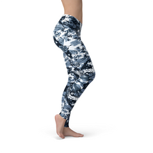 Load image into Gallery viewer, Jean Navy Camo Leggings
