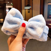 Load image into Gallery viewer, Wash Face Hair Holder Hairbands Coral Fleece
