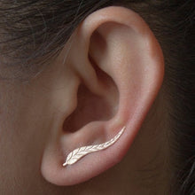 Load image into Gallery viewer, Fashion Gold Leaf Clip Earring For Women Without Piercing
