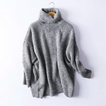 Load image into Gallery viewer, BIAORUINA Women Oversize Basic Knitted Turtleneck Sweater
