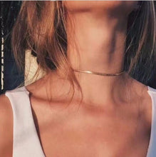 Load image into Gallery viewer, Pearl Bead Chain Choker Necklace
