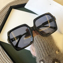 Load image into Gallery viewer, Designer Sunglasses
