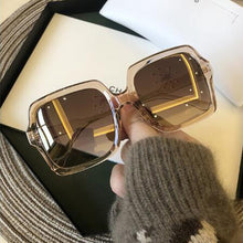 Load image into Gallery viewer, Designer Sunglasses
