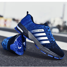 Load image into Gallery viewer, Fashion Men's Portable Breathable Running Shoes
