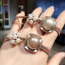 Load image into Gallery viewer, Women Hair Ropes Big Crystal Pearl Band for Fashion
