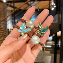 Load image into Gallery viewer, Women Hair Ropes Big Crystal Pearl Band for Fashion
