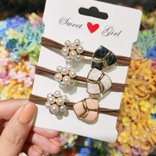 Load image into Gallery viewer, Women Hair Ropes Big Crystal Pearl Band for Fashion
