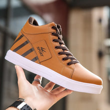 Load image into Gallery viewer, Men's Skateboarding Shoes High Top Leisure Sneakers Breathable Street Shoes Sports Shoes Hip Hop Walking Shoes Chaussure Homme
