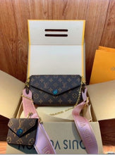 Load image into Gallery viewer, Louis Vuitton Bag
